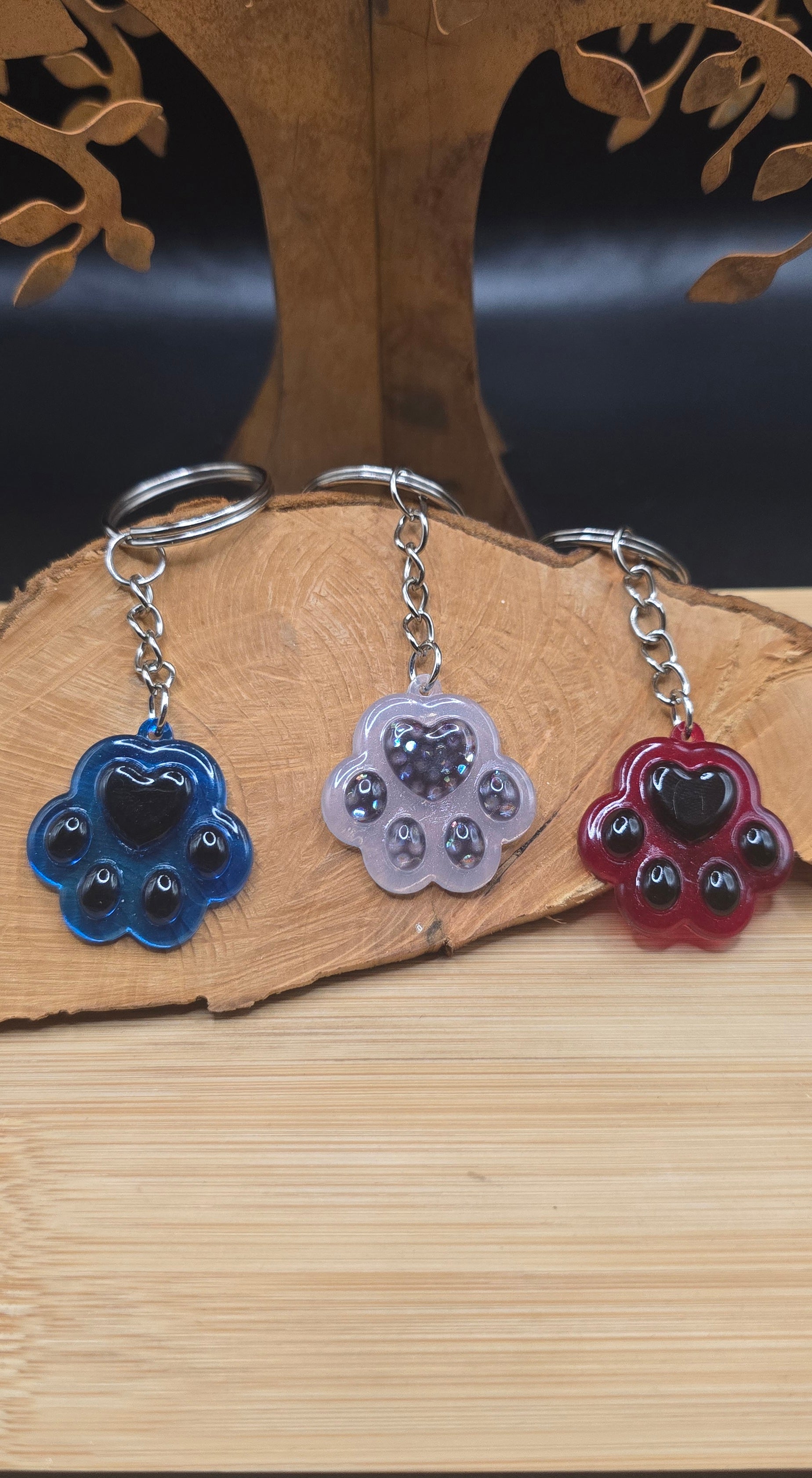 Porte-clés - Patte de chien en résine